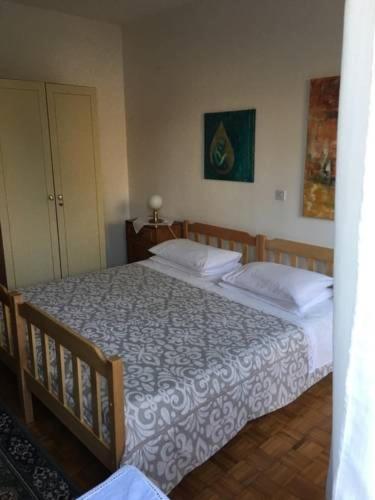 Hostel-Sezanalokev B&B Kültér fotó