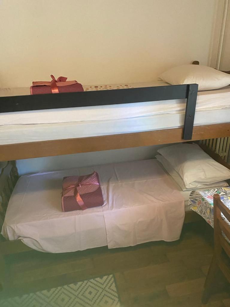 Hostel-Sezanalokev B&B Kültér fotó